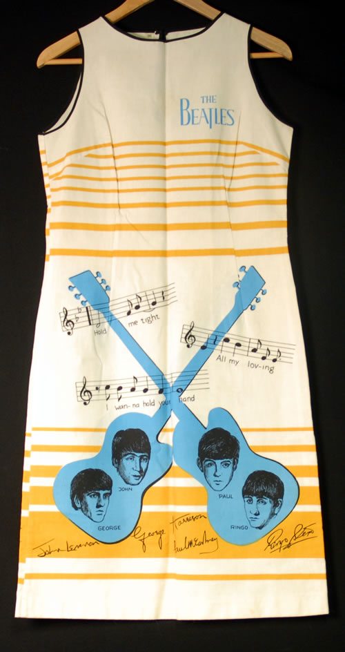 The-Beatles-Dress---Beige-Str-398974 (1)