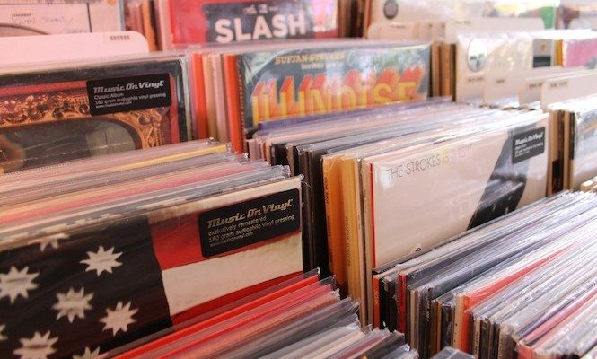 vinyl-stores_blog-665x400 (1)